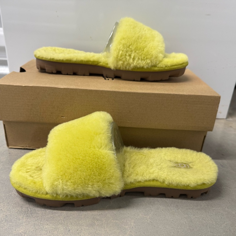 UGG Women's Bright Yellow Fluffy Slippers